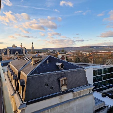 Studio Avenue De Champagne Epernay Luaran gambar